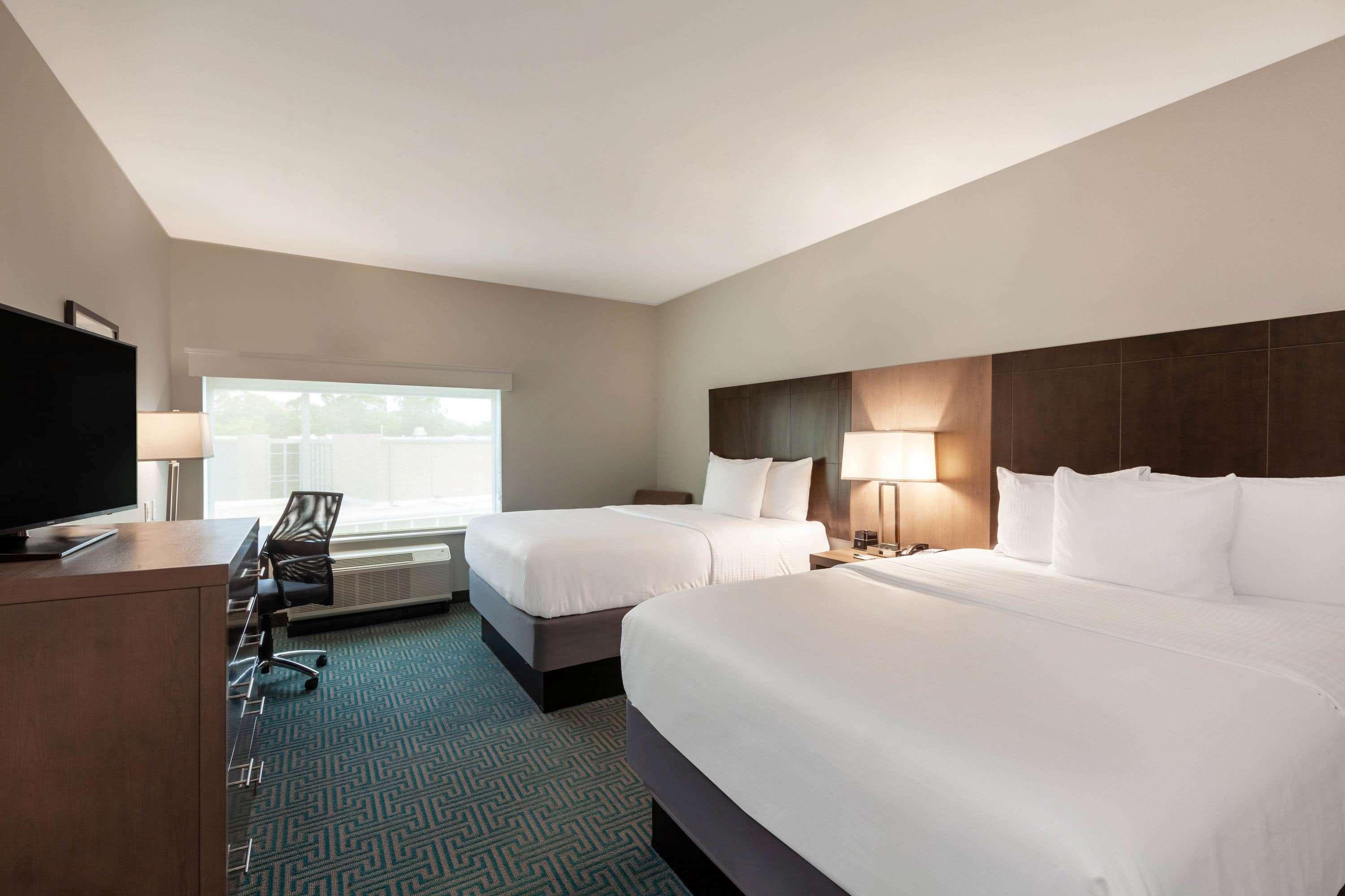 La Quinta Inn & Suites By Wyndham Lafayette Oil Center Eksteriør billede