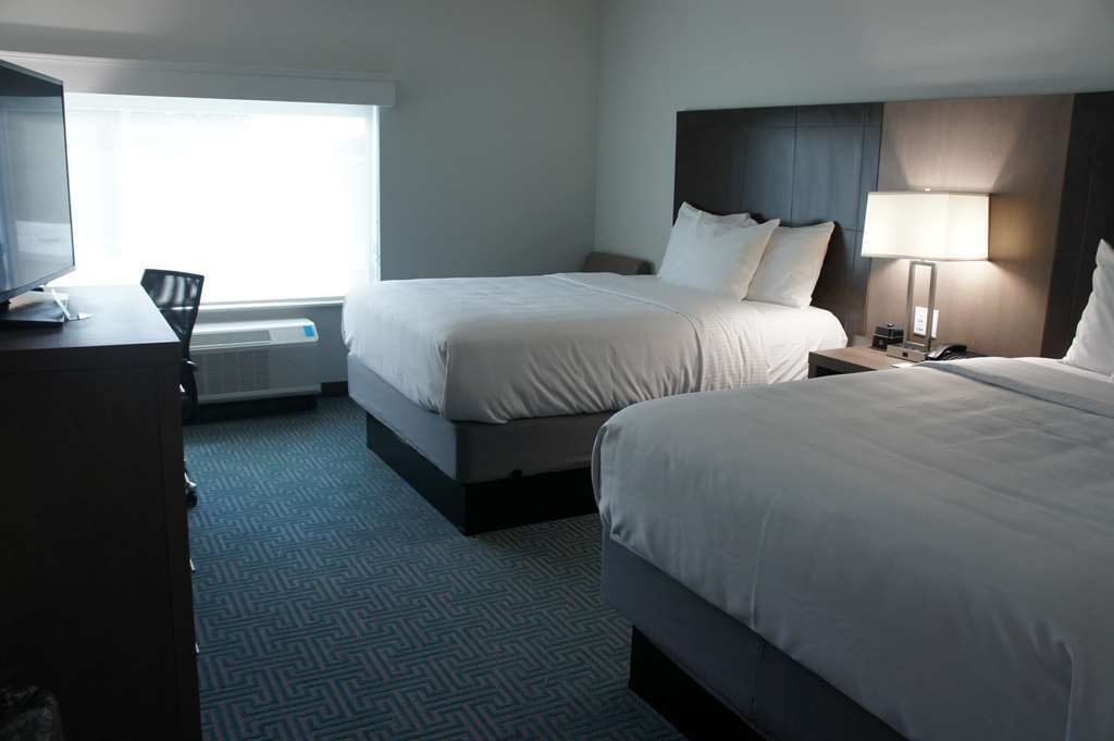 La Quinta Inn & Suites By Wyndham Lafayette Oil Center Værelse billede